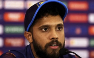 অস্ট্রেলিয়ার বিপক্ষে ম্যাচ হেরে নতুন সুর তুললেন কুশল মেন্ডিস