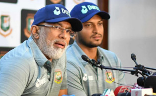 অবশেষে সাকিবের ইনজুরি নিয়ে মুখ খুললেন কোচ হাথুরু