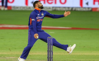 ০১ ওভার নয়, যে কারনে মাত্র ৩ টি বল করলেন কোহলি