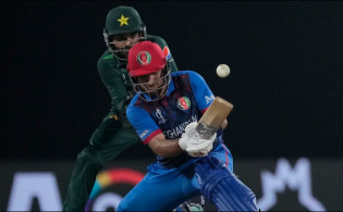 পাকিস্তানকে ক্রিকেট গুলে খাওয়াল আফগানিস্তান