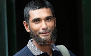 রিয়াদের প্রশংসা পঞ্চমুখ পাক সাবেক তারকা