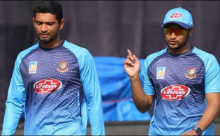 অবিশ্বাস্য এক সেঞ্চুরিতে সাকিবকে টপকে গেলেন মাহমুদউল্লাহ
