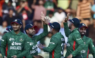 বাঘ এখন ডুবে মরার পথে