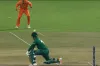 দুই উইকেট ভাসিয়ে দিল বাংলাদেশ, দেখুন সর্বশেষ স্কোর