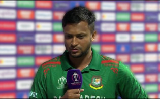 পাকিস্তানের বিপক্ষে ম্যাচ হেরে সরাসরি যাদের দায়ী করলেন অধিনায়ক সাকিব