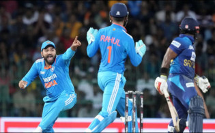 বিশ্বকাপে অপারাজিত ভারতের জয়রথ থামাতে চায় শ্রীলঙ্কা