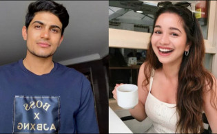 বিশ্বকাপের মধ্যেই এক ফ্রেমে সারা-গিল