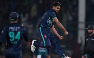 চরম দুঃসংবাদঃ হাসপাতালে হারিস রউফ