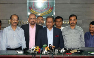 বিসিবি চাইলেও চায়নি কোচ