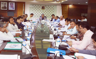বিসিবির হঠাৎ জরুরি সভা , বাদ যাচ্ছে অনেকেই