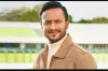 সাকিবের পর সরকারী দলের মনোনয়ন ফরম কিনলেন সাবেক অধিনায়ক