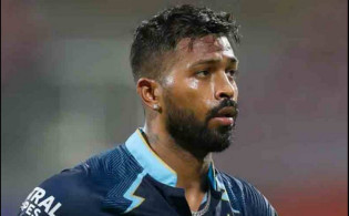 শেষ মুহুর্তে হার্দিক পান্ডিয়াকে নিয়ে চরম নাটক, জায়গা হল যে দল