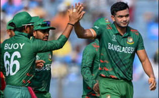স্পন্সর নেই তাহলে ক্রিকেট টিম কি জনগণের টাকায় চলবে