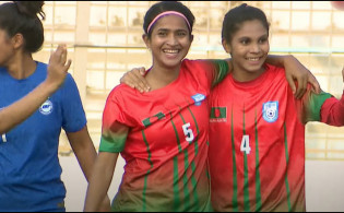 ৪৩৭ দিন পর জয়ের দেখা পেল বাংলাদেশ