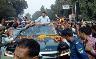 নির্বাচনী আচরণবিধি লঙ্ঘনের জবাব দিয়ে যা বললেন সাকিব