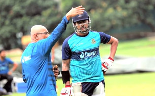 হাথুরু-সৌম্যর বারবার কাছে আসার গোমর ফাঁস