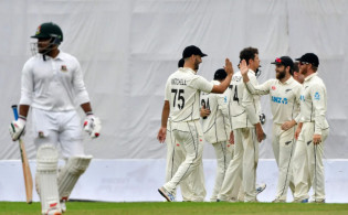 শুরুটা রঙিন হলো না বাংলাদেশের, দেখে নিন সর্বশেষ স্কোর-