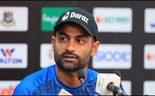 বোর্ডের চুক্তিতে না রাখতে তামিম নিজেই যে কারণে অনুরোধ করছেন