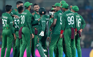 রেকর্ড ‘৫০’ ডাকছে বাংলাদেশ দলকে