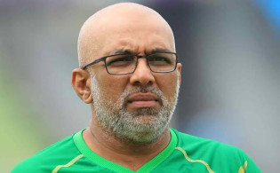 কোচ হিসেবে হাথুরুর কোন মূল্য নেই