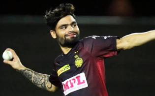 কলকাতায় প্রাপ্য না পেয়েও খুশি রিঙ্কু সিং