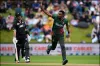 বাংলাদেশের বছর সেরা খেলোয়াড় হলেন শরিফুল (ভিডিও)