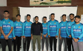 যুবা টাইগার দলের স্পন্সর মিরাজ-ইমরুলের ব্যাট কোম্পানি