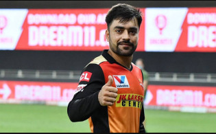 যে ৩০ দলের হয়ে খেলেছেন ২৫ বছরের রশিদ খান