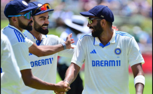ভারতও বল বিকৃত করে, দাবি সাবেক ভারতীয় ক্রিকেটারের