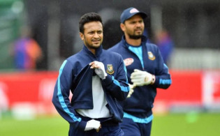 যে কারণে বিসিবি সভাপতি হতে পারছেন না সাকিব-মাশরাফি