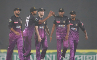 বিপিএল চলাকালেই নাম সরিয়ে নিলো চট্টগ্রাম চ্যালেঞ্জার্সের তারকা ক্রিকেটার