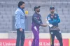 ফ্লাডলাইটের আলোতে শেষ হলো টস পর্ব, একাধিক চমক দুর্দান্ত ঢাকায় দেখেনিন একাদশ -