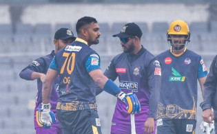 চট্টগ্রাম চ্যালেঞ্জার্স কে মাঝারি টার্গেট দিল দুর্দান্ত ঢাকা