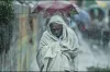 তীব্র শীতের মাঝে রাজধানীসহ সারাদেশে গুঁড়ি গুঁড়ি বৃষ্টি, থাকবে যত দিন জানালো আবহাওয়া অফিস