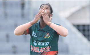 অনেক কাছে গিয়েও হলো না, আক্ষেপ বাড়লো মারুফার