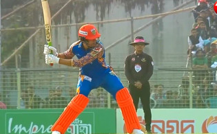 সাকিবের ফেরার ম্যাচে চ্যালেজিং টার্গেট পেলো রংপুর