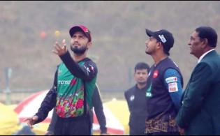 নতুন অধিনায়ক, নতুন জার্সিতে নতুন আশায় সিলেট ; ৫ ওভার শেষে দেখেনিন স্কোর-