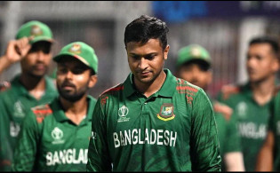 ক্রিকেট ছেড়ে দেওয়ার ইঙ্গিত দিলেন এমপি সাকিব!