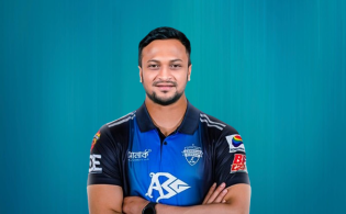 এক চোখ দিয়ে ব্যাট-বল করতে পারবেন সাকিব!