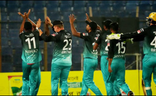 ঢাকাকে লজ্জার উপর লজ্জা দিয়ে প্লেঅফের স্বপ্নে টিকে রইলো চট্টগ্রাম!