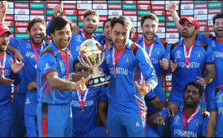 আফগানিস্তানের তারকা ক্রিকেটারকে বড় শাস্তি দিল আইসিসি