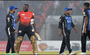 রাসেলের কাছে হেরে গেলো সাকিব!