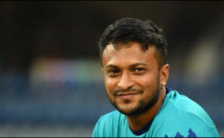 আবারও সাকিবকে নিয়ে বড় ধরনের দুঃসংবাদ জানালো বিসিবি