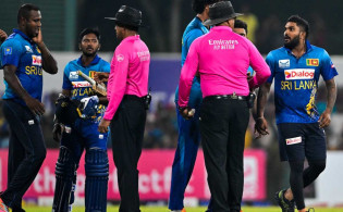 আইসিসির নিষিদ্ধ ক্রিকেটার বাংলাদেশের বিপক্ষে অধিনায়কের দায়িত্বে পালন করবেন যেভাবে!