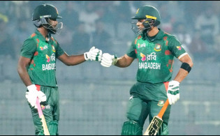 উত্তেজনাপূর্ণ ম্যাচে হারের পর জাকের-মাহমুদউল্লাহকে নিয়ে যা বললেন শান্ত