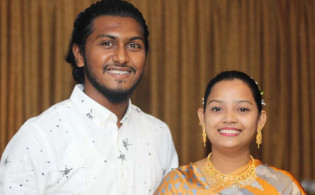 স্ত্রী শুটার, স্বামী ক্রিকেটার। দুই ক্রীড়াবিদ দুই ডিসিপ্লিনে দেশের জন্য খেলছেন!