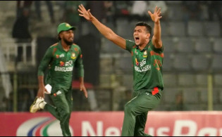 সিরিজ জয়ের ম্যাচে লঙ্কানদের প্রথম আঘাত তাসকিনের