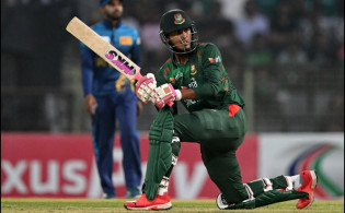 রিশাদের ঝোড়ো ব্যাটে বাংলাদেশের টাইম আউট সিরিজ জয়