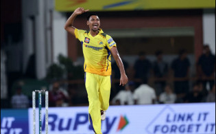 মুস্তাফিজের আগুন ঝড়া বোলিংয়ের পর চেন্নাইকে যত রানের টার্গেট দিল বেঙ্গালুরু