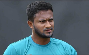 ব্রেকিং নিউজ ; জাতীয় দলে ফিরছেন সাকিব
